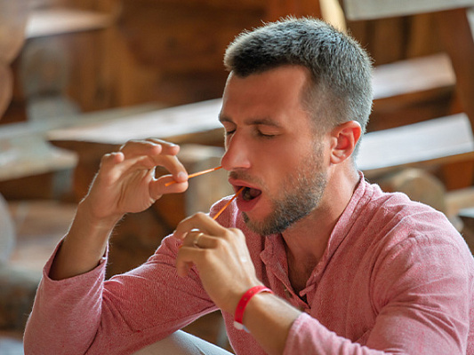 Нети (джала- и сутра-нети): очищение носа в йоге