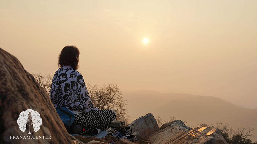 медитация на рассвете фото