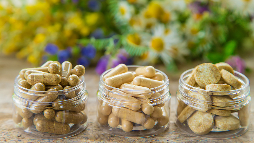 таблетки в банке фото