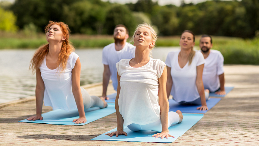 йога на природе фото