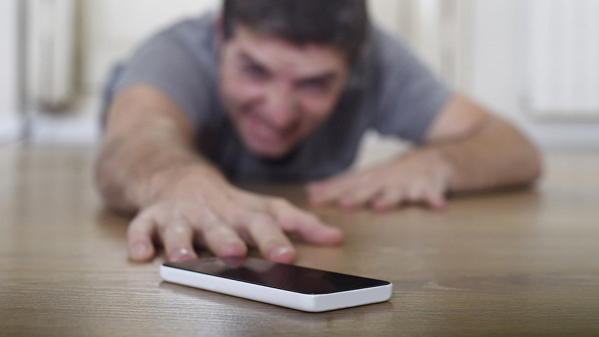 тяга к телефону