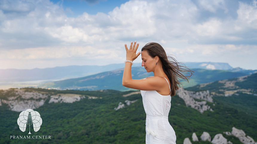 намасте и горы фото