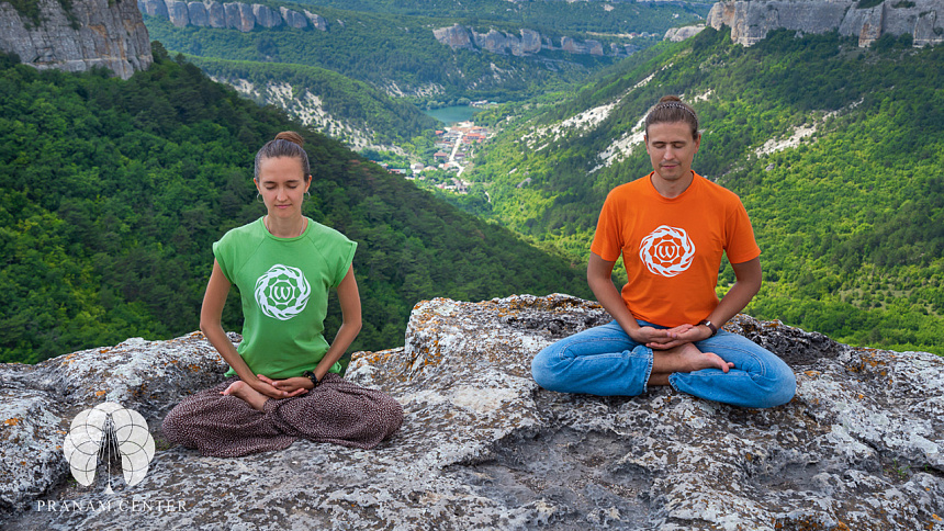 Дхьяна-мудра фото