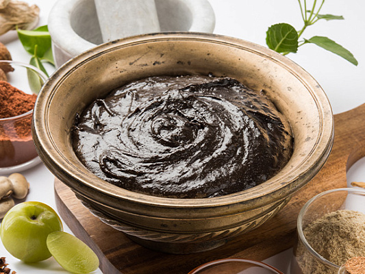 Чаванпраш: польза, применение и как выбрать эликсир здоровья