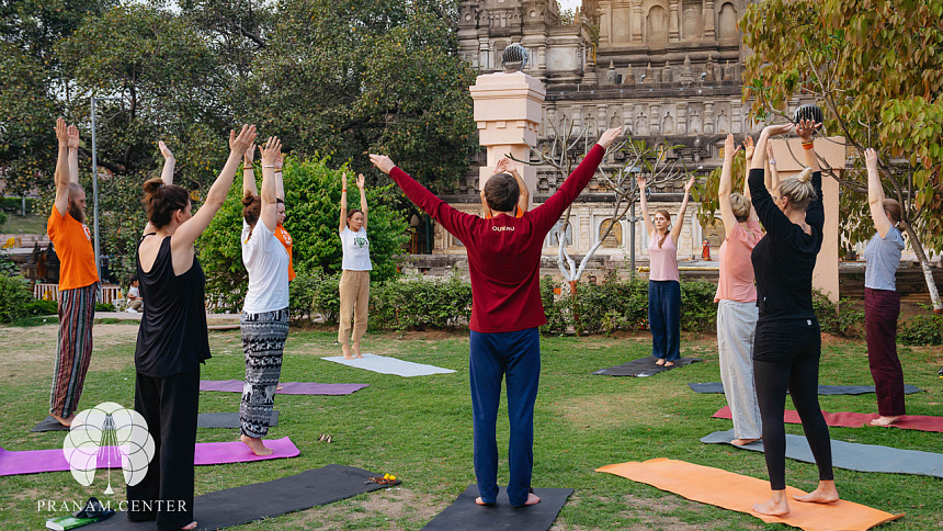 Асаны стоя фото