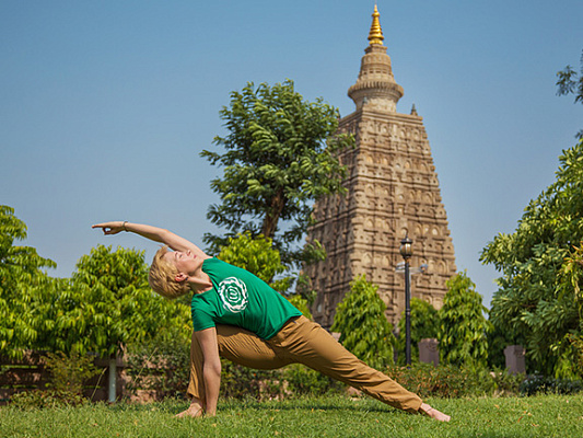 Паршваконасана: укрепление тела и раскрытие энергии